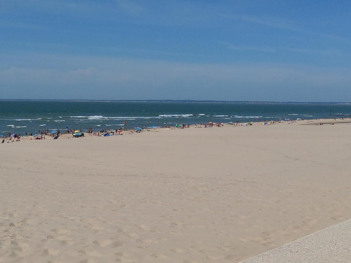 Soulac Cote Plage Vue Ocean Bagian luar foto